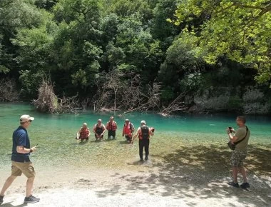 Φωτό: O Κώστας Καραμανλής έκανε ράφτινγκ στα κρυστάλλινα νερά του Βοϊδομάτη